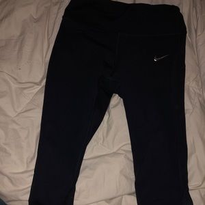 Cropped Nike Leggings